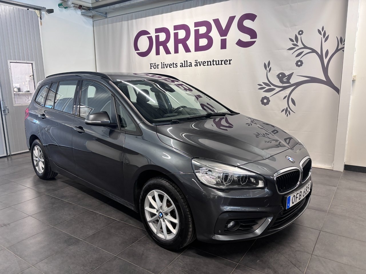 BMW 218