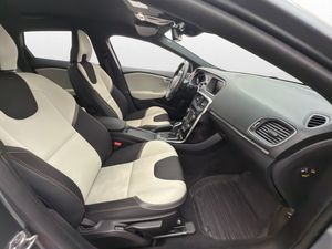 Volvo V40 bild 14