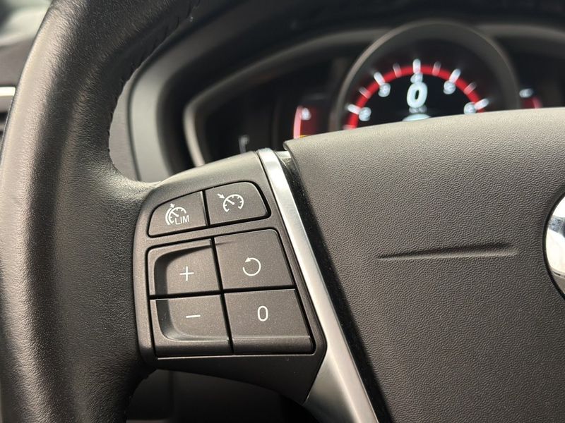 Volvo V40 bild 24