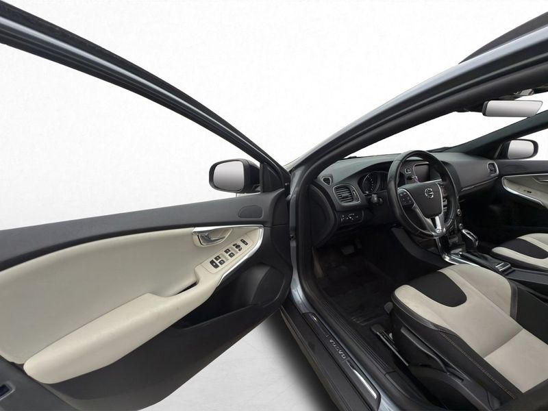 Volvo V40 bild 11