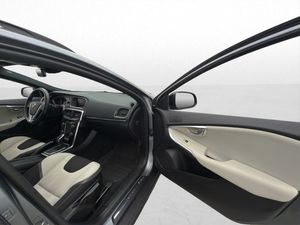 Volvo V40 bild 15