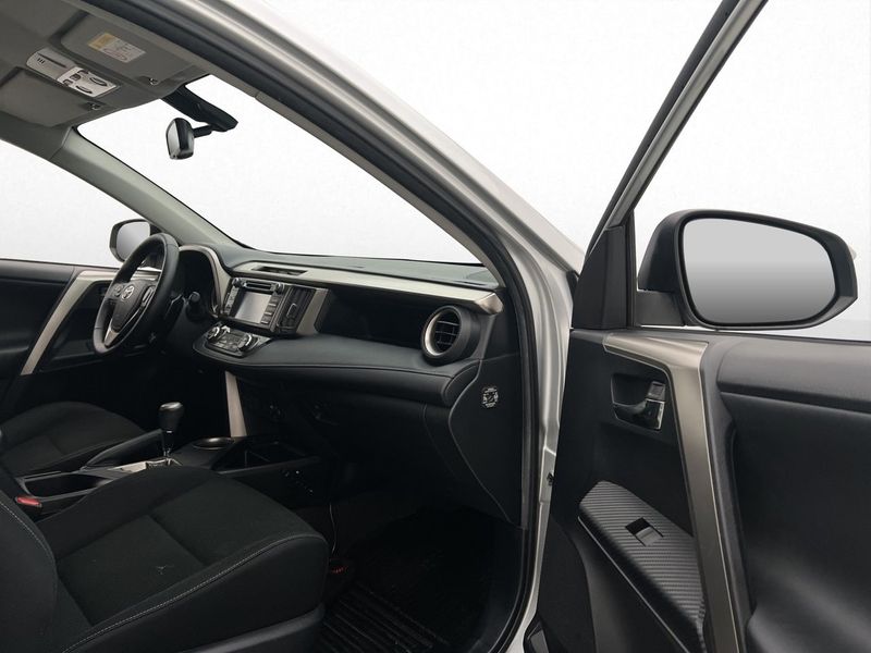 Toyota RAV4 bild 15