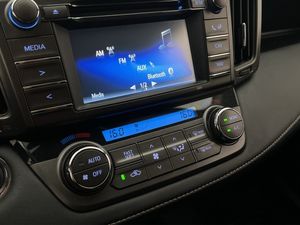 Toyota RAV4 bild 24