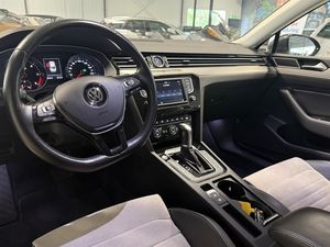 Volkswagen Passat bild 5