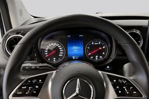 Mercedes T180 bild 10