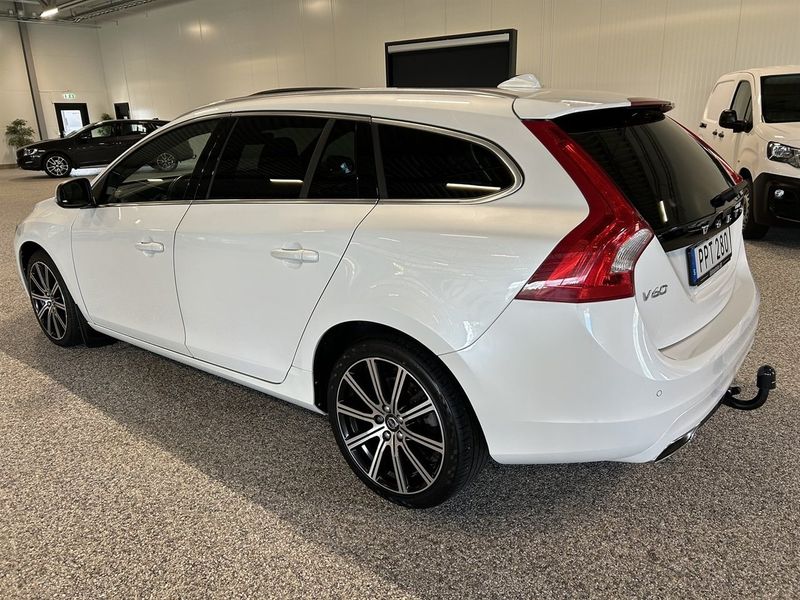 Volvo V60 bild 2