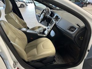 Volvo V60 bild 18