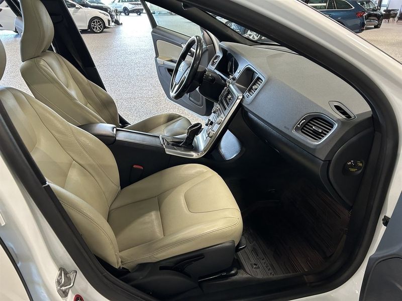 Volvo V60 bild 18