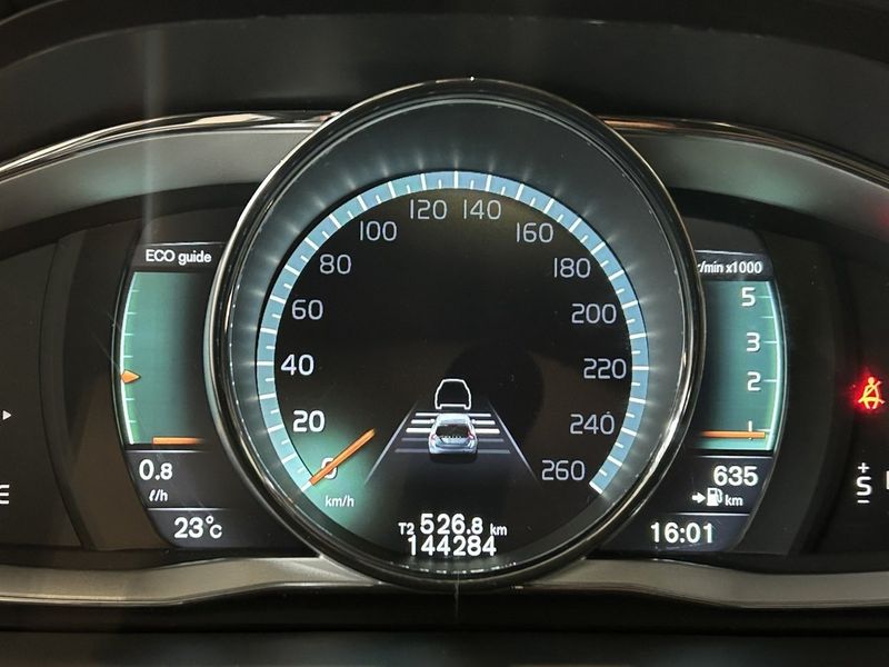 Volvo V60 bild 24