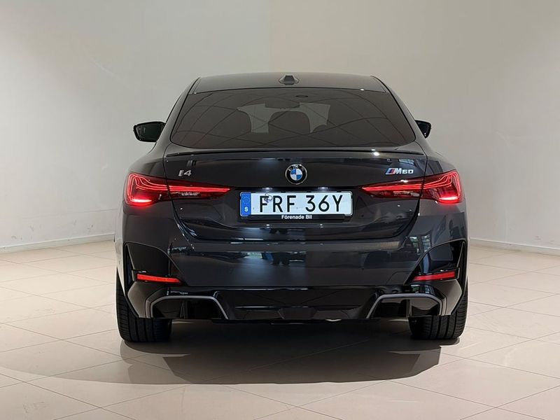 BMW i4 bild 12