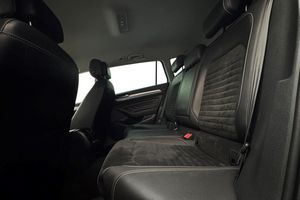 Volkswagen Passat bild 15