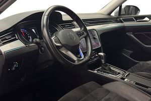Volkswagen Passat bild 13