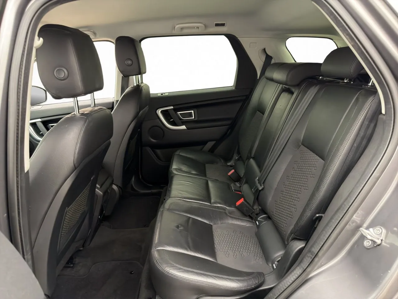 Vehicle image 22