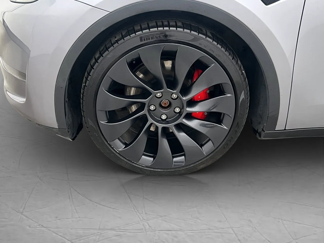 Tesla Model Y bild 33