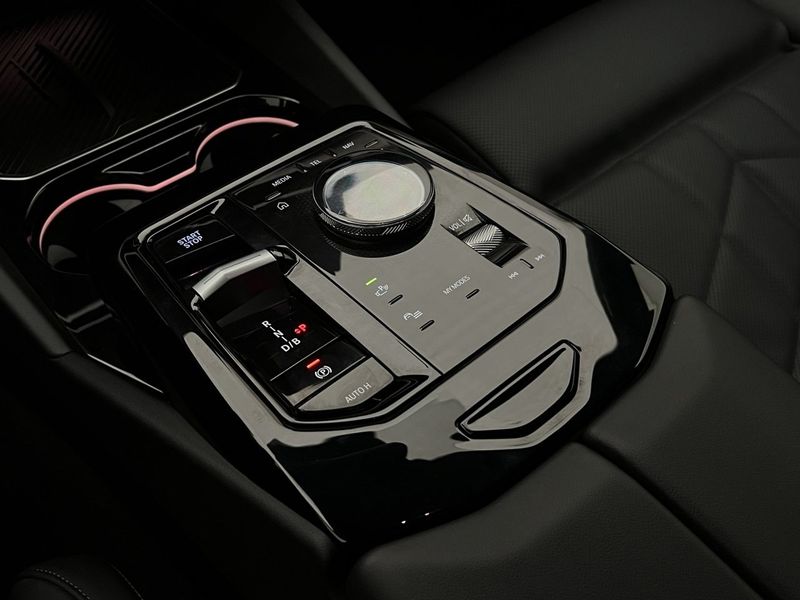 BMW i5 bild 29