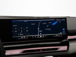 BMW i5 bild 18