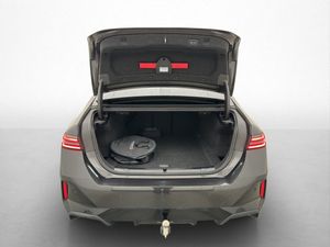 BMW i5 bild 8