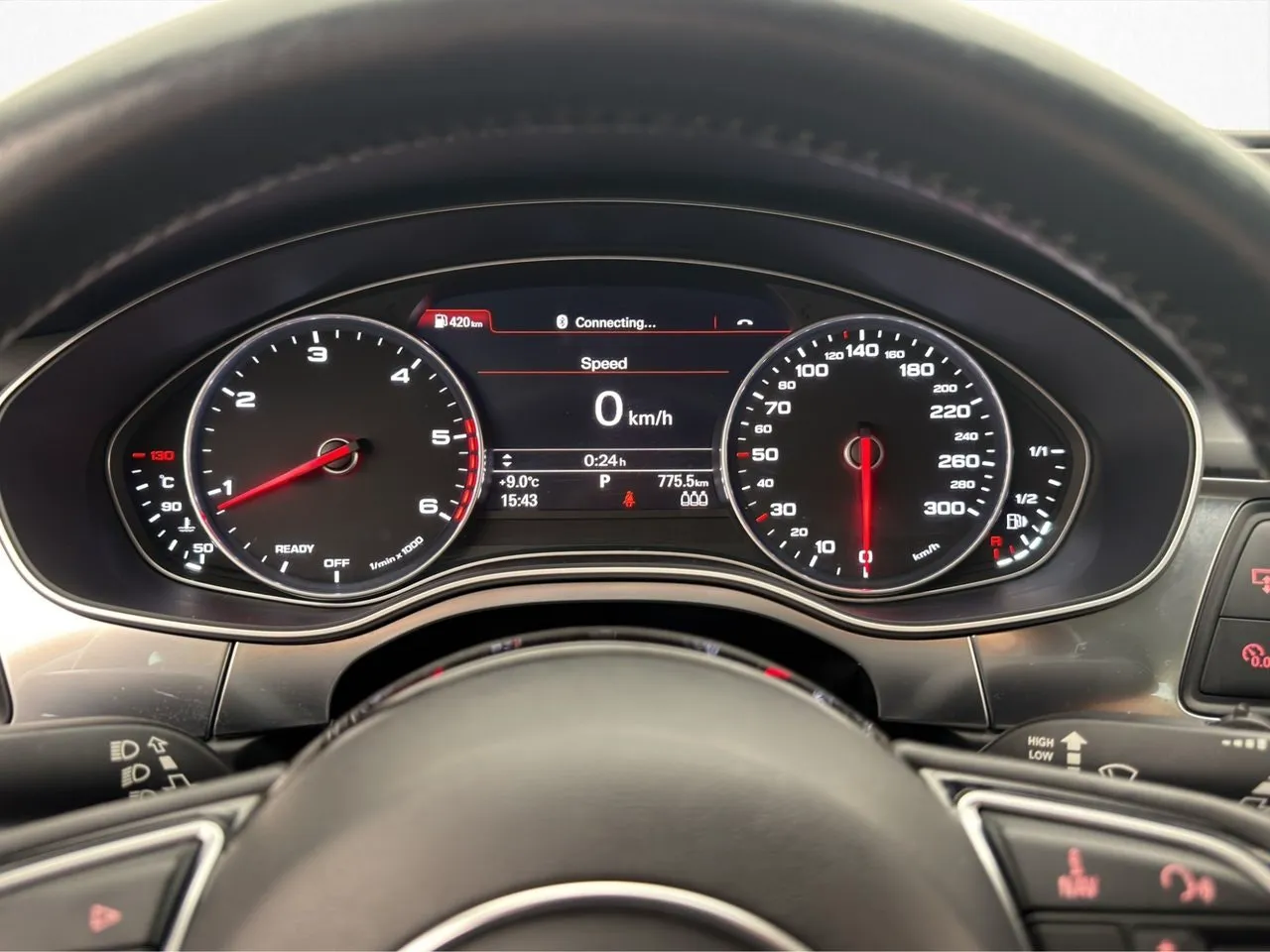 Vehicle image 14