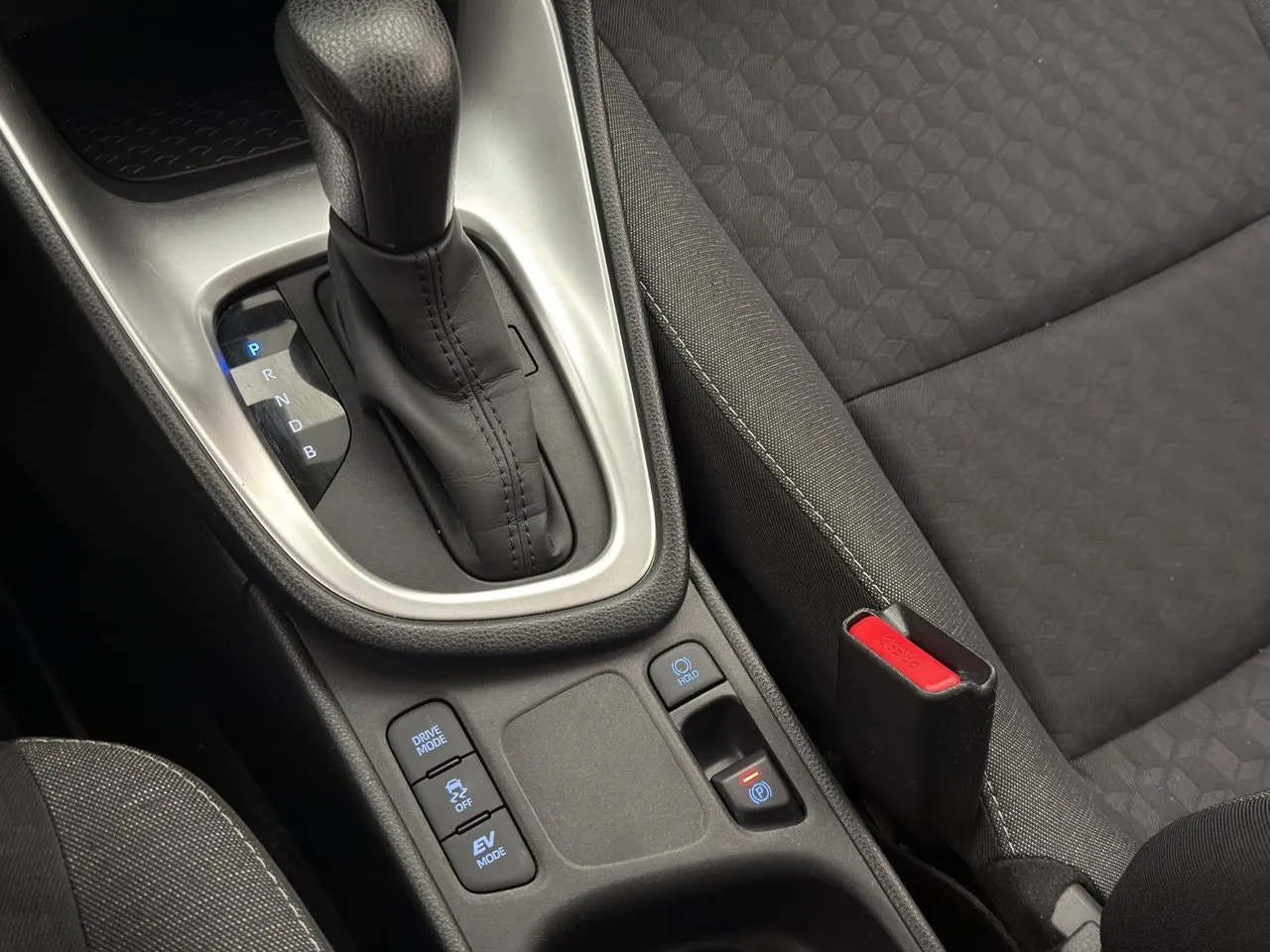 Vehicle image 23