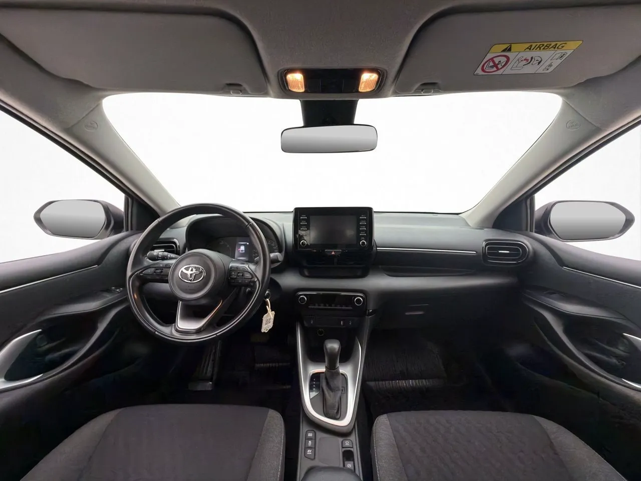 Vehicle image 11