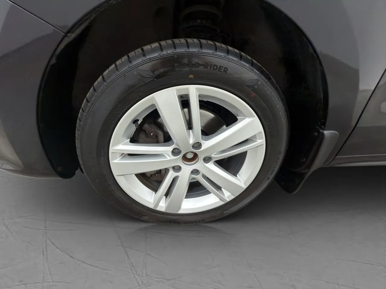 Vehicle image 31