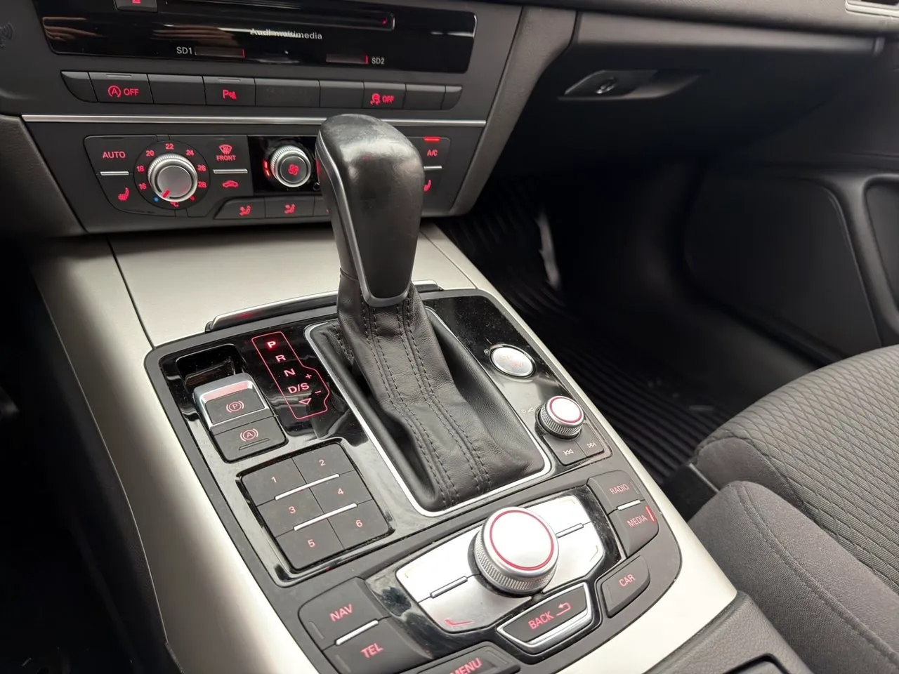 Vehicle image 20