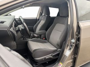 Toyota Auris bild 11