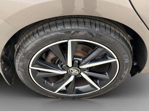 Toyota Auris bild 26