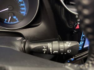 Toyota Auris bild 18