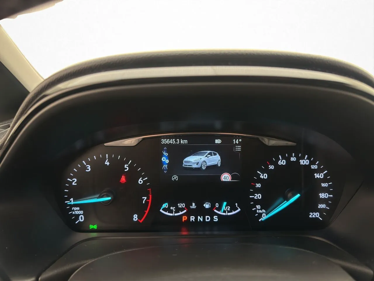 Vehicle image 14