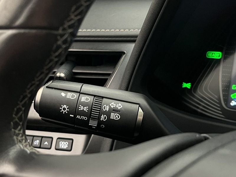 Lexus UX bild 14