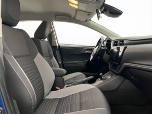 Toyota Auris bild 23