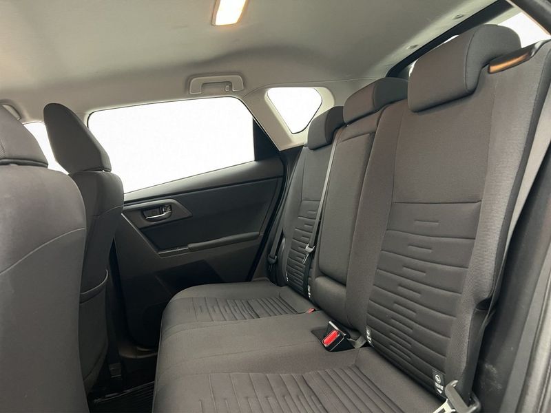 Toyota Auris bild 25