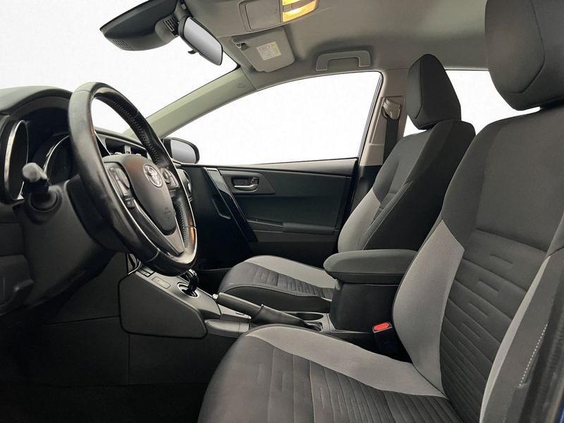 Toyota Auris bild 11