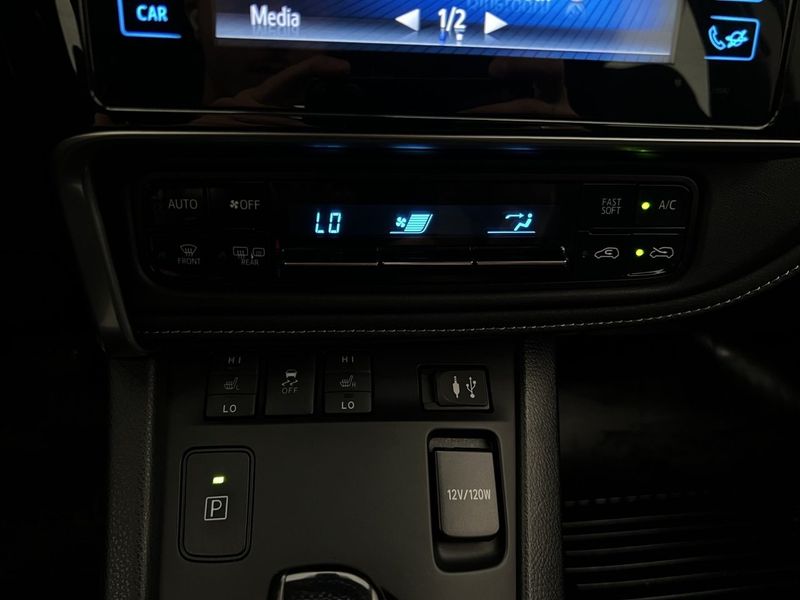 Toyota Auris bild 22