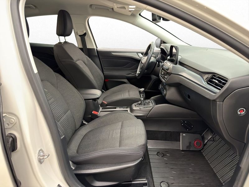 Ford Focus bild 25