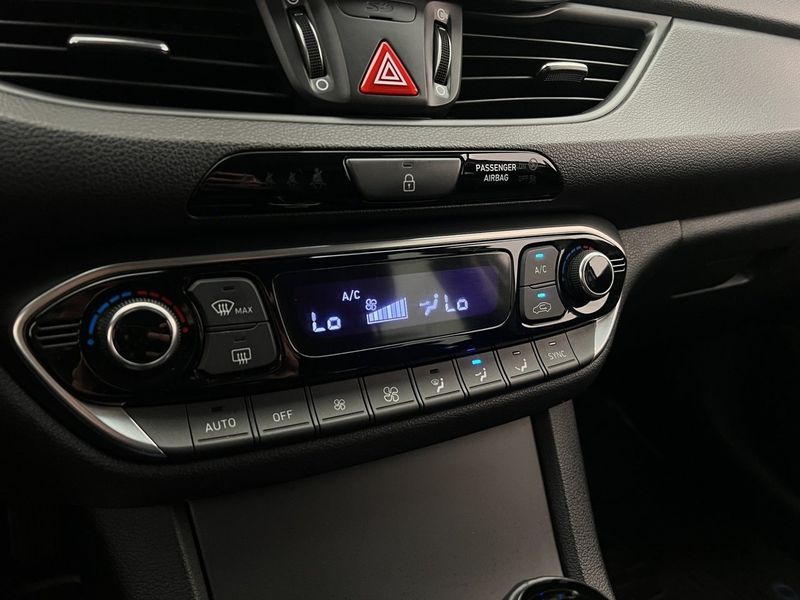 Hyundai i30 bild 24