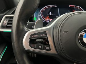 BMW 330 bild 13