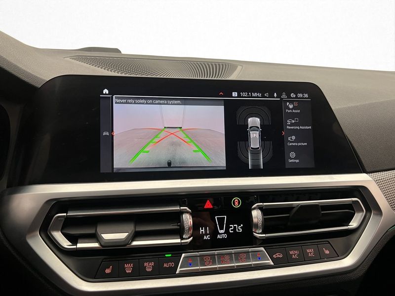 BMW 330 bild 15