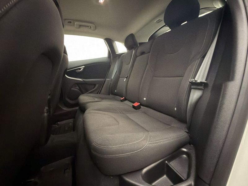 Volvo V40 bild 23