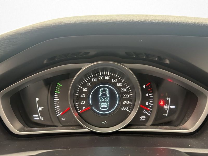 Volvo V40 bild 15