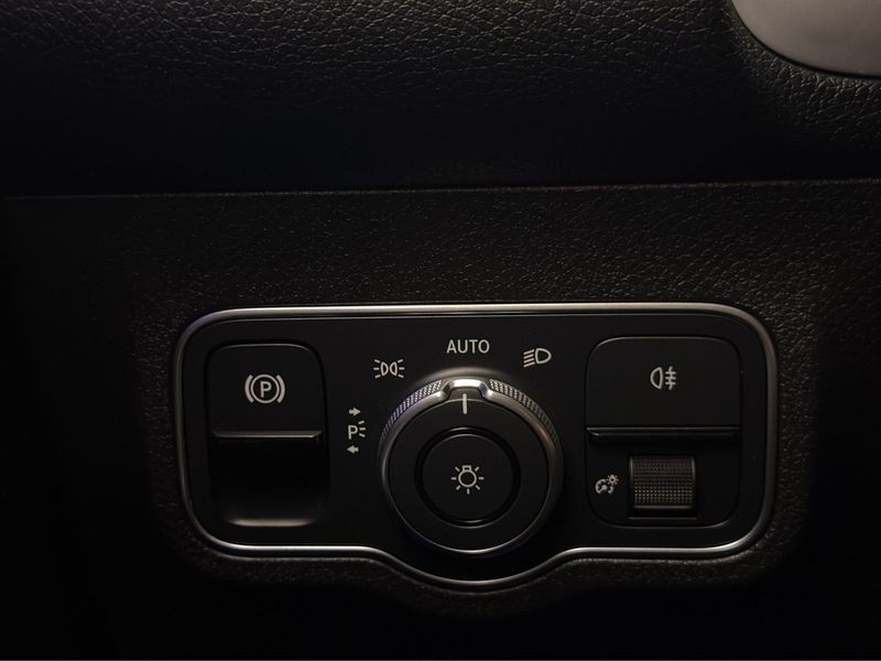 Mercedes GLB35 AMG bild 15