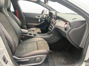 Mercedes CLA250 bild 24