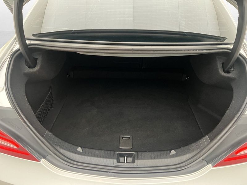 Mercedes CLA250 bild 27