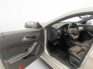 Mercedes CLA250 bild 10