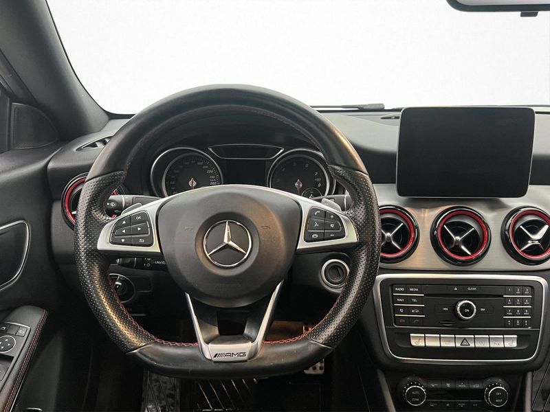 Mercedes CLA250 bild 14