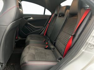 Mercedes CLA250 bild 26