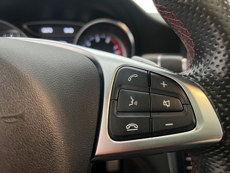 Mercedes CLA250 bild 18
