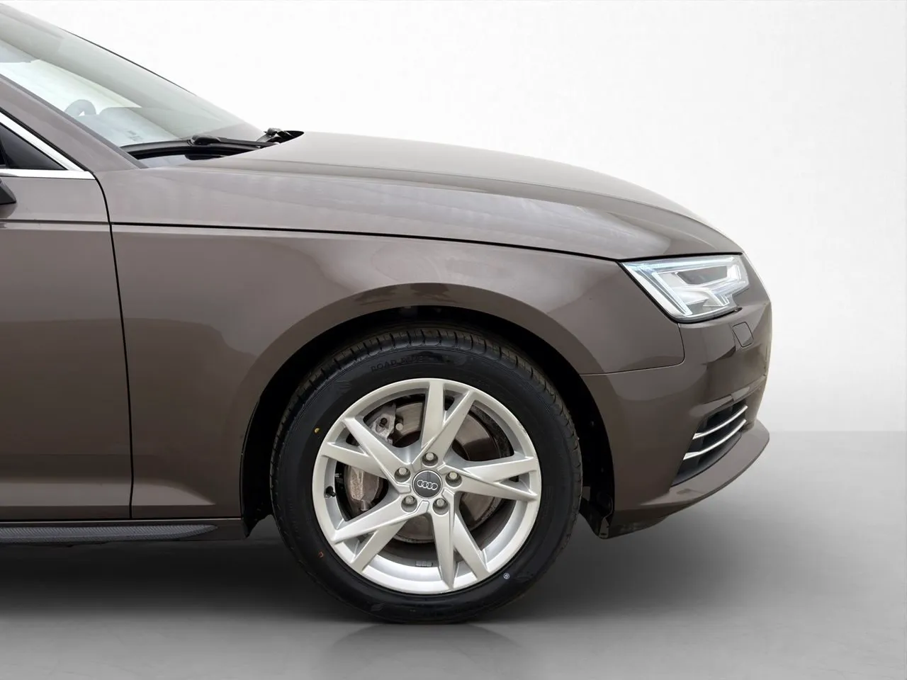 Vehicle image 31