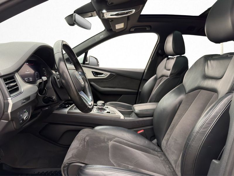 Audi Q7 bild 12